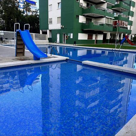 ベニカシムPiso A Pie De Playa Con Piscina Y Vistas Al Marアパートメント エクステリア 写真